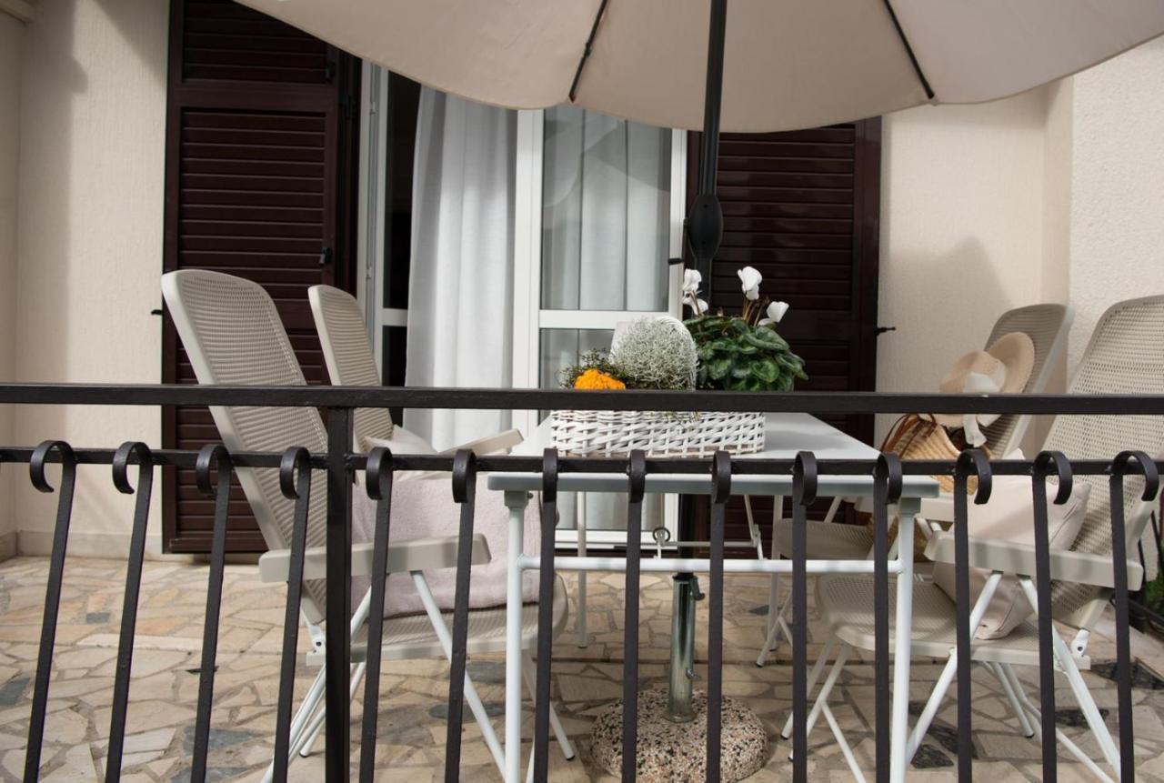 Apartments Sandra Porec Luaran gambar