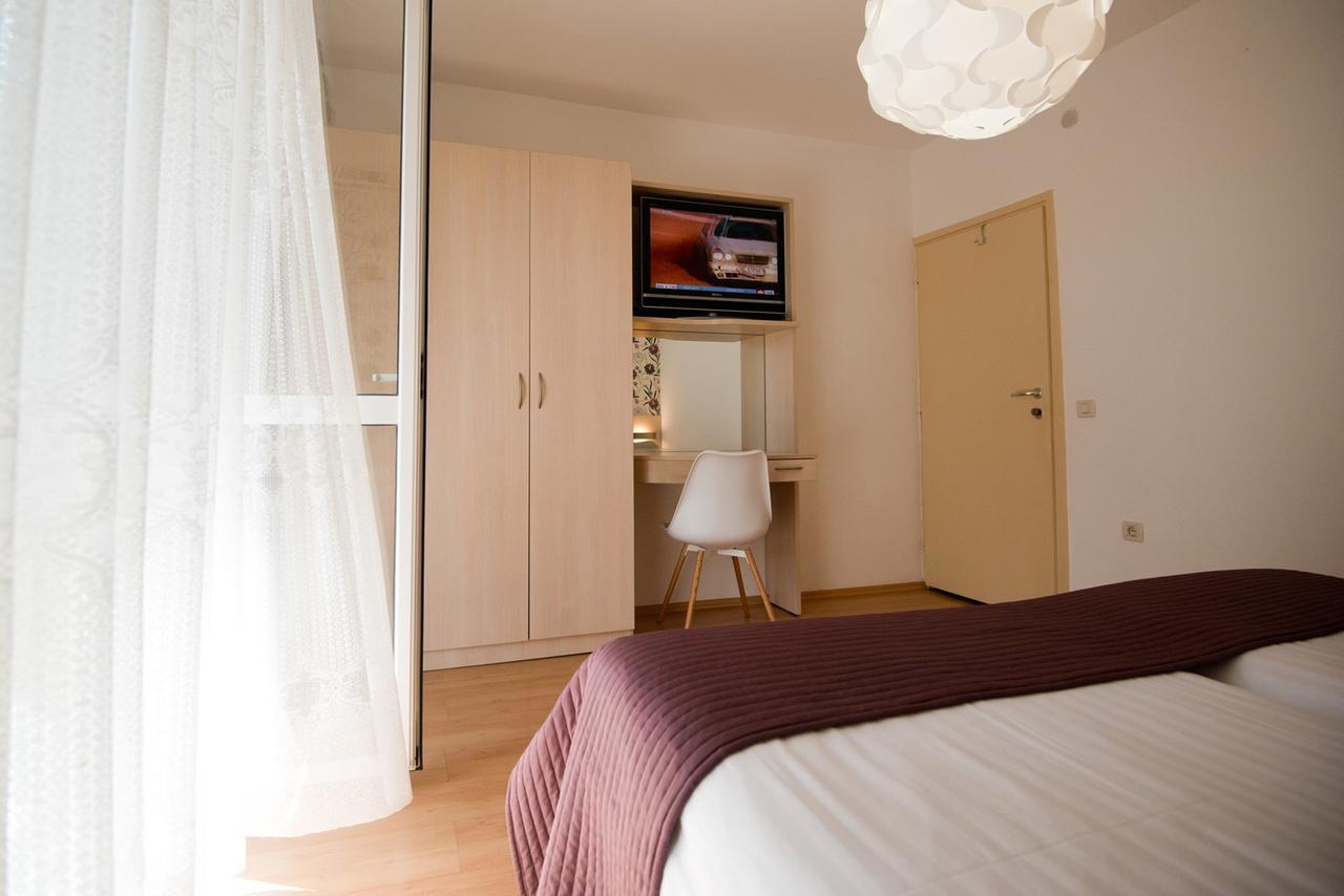 Apartments Sandra Porec Luaran gambar